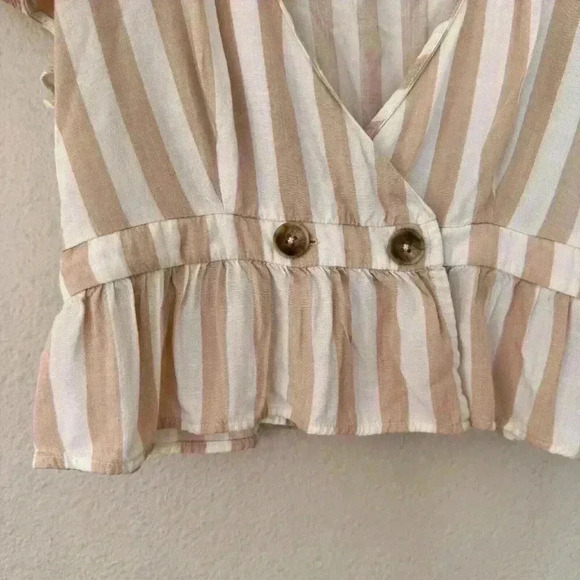 Forever 21 Crop Top Multi Color V Neck Button Closure Neutral Cream Tan Medium - Picture 4 of 7
